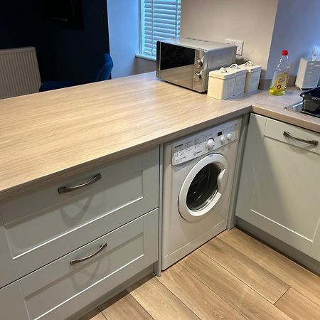 Cosy James Street Park 2 Bedroom, Ground Floor Apartment, Garden 헬렌스버그 외부 사진
